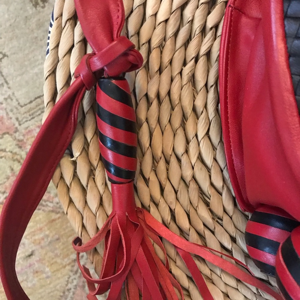 Carol Hearty Limited Edition Escargot leather cross body bag - Picture 5 of 9